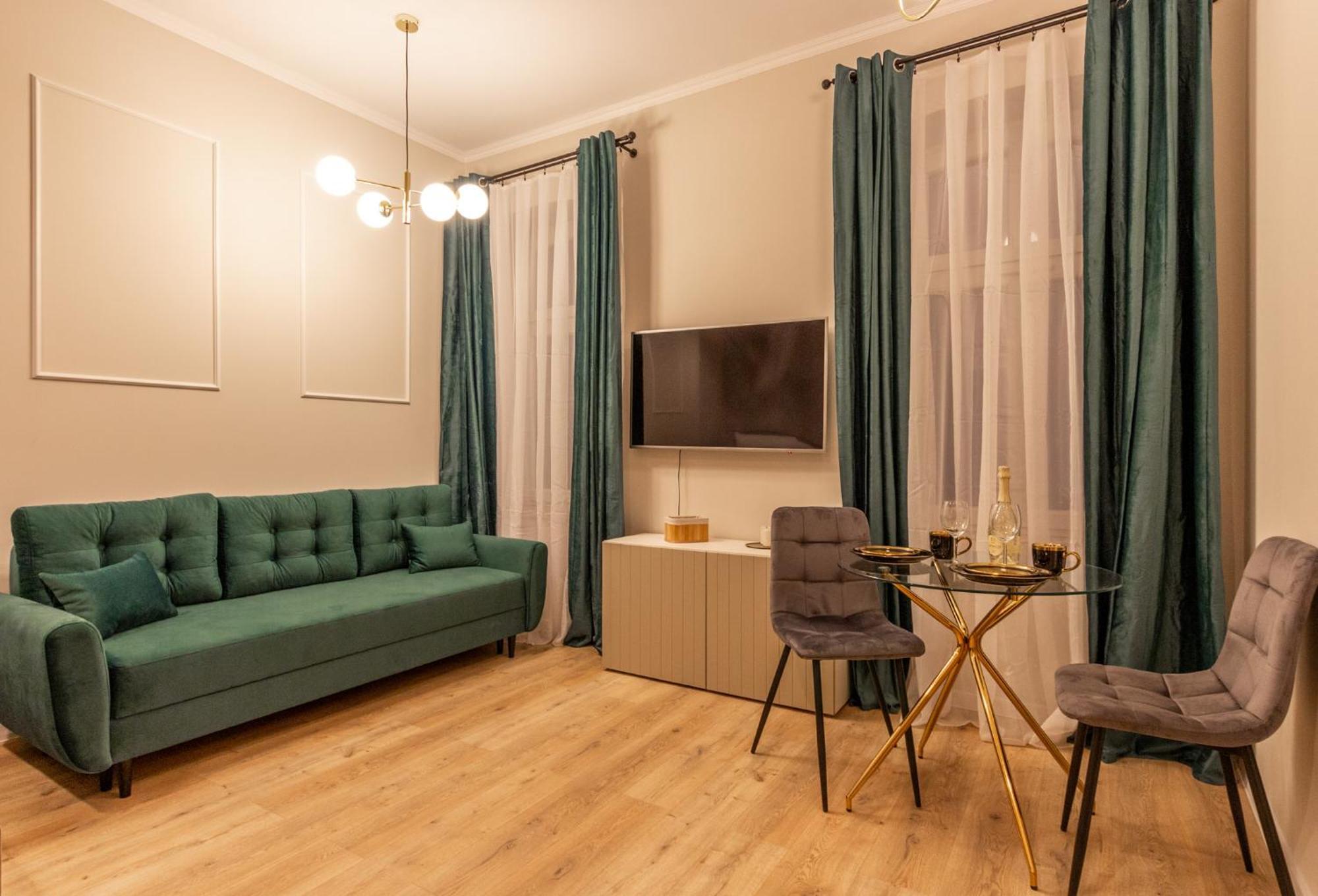 Chill Apartments Central Station Katowice Exterior foto